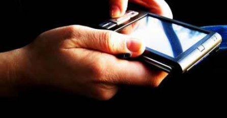 "U vezi sam sa 8 godina starijim od sebe, evo na šta se naša veza svela"