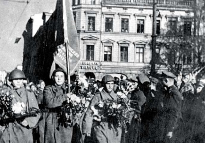 Na današnji dan 1944. godine: Sovjetske trupe okupirale latvijsku prijestonicu Rigu