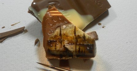 Ima misiju pronaći najmanje"platno" i onda napraviti zadivljujuća umjetnička djela