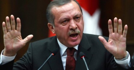 Erdogan: Napadnuta je cijela Turska 