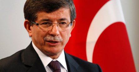  Davutoglu: Velika mogućnost da su ISIS i PKK-a imali aktivnu ulogu u terorističkom napadu u Ankari