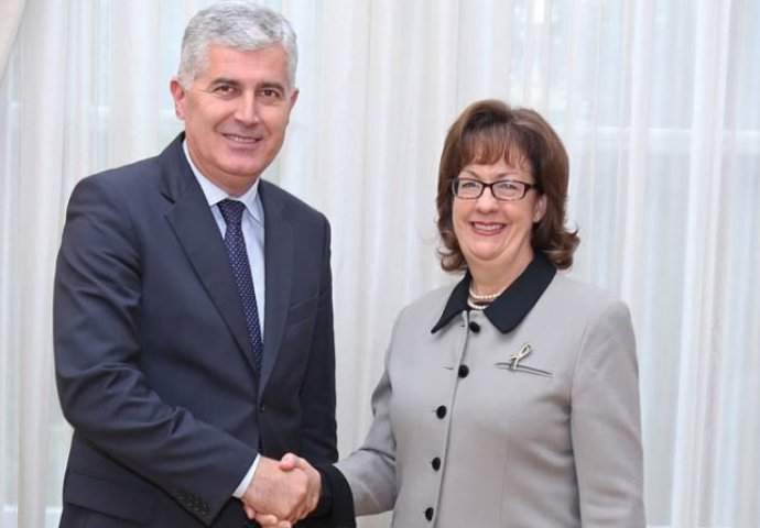 Dragan Čović razgovarao sa ambasadoricom SAD-a u BiH Maureen Cormack