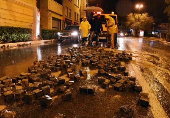 Nezapamćeno olujno nevrijeme u Hrvatskoj (VIDEO)