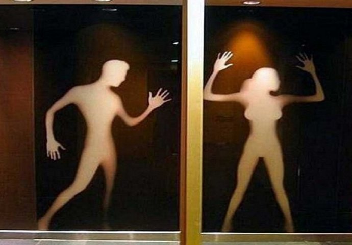  Ovo su najsmešniji znaci na vratima muških i ženskih toaleta 