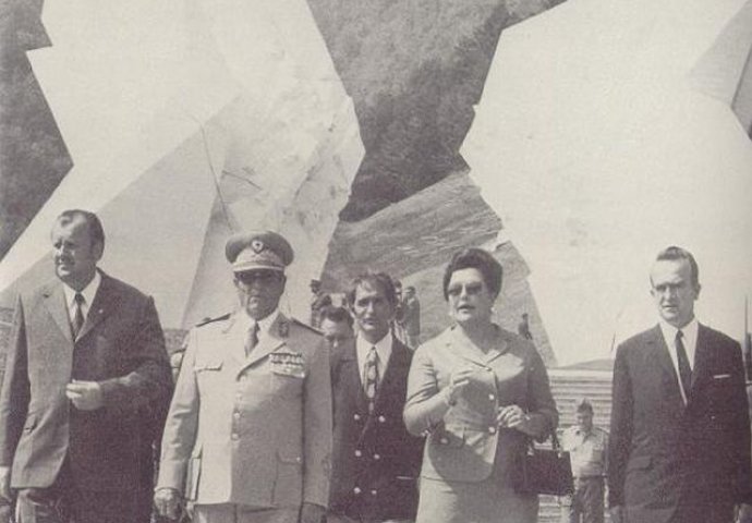 Spomenici NOR-a (FOTO)