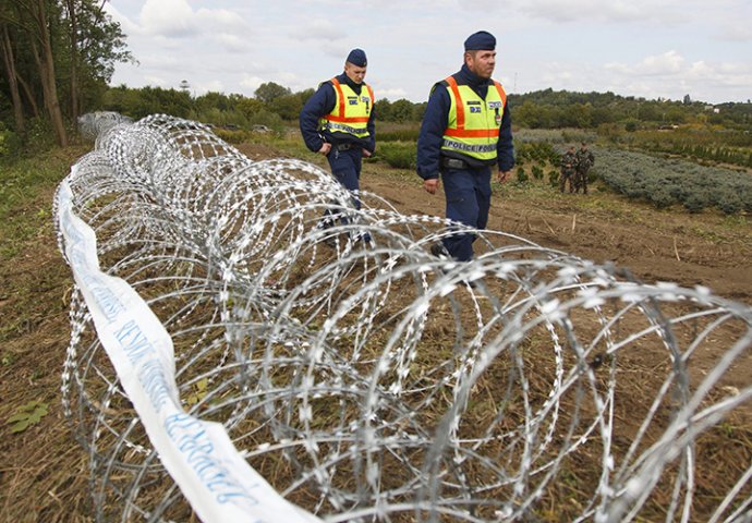 POLICAJAC UBIO IZBJEGLICU: Upucao ga jer je pokušao ilegalno da pređe granicu!