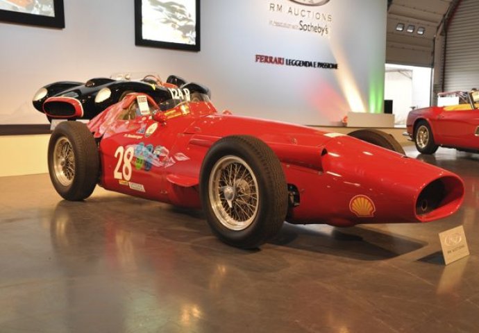 Historijski Ferrari iz 1956. procijenjen na 28 miliona dolara