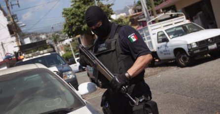 Dva studenta ubijena i spaljena tokom anketiranja građana