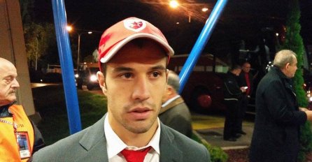 Milivojević sa Zvezdinim kačketom izazvao incident na Maksimiru!