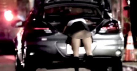 Privukla ih je atraktivna ženska stražnjica, prišli su a onda je uslijedio ŠOK! (VIDEO)