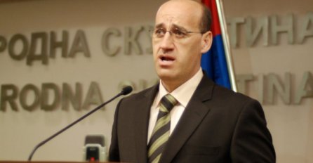 Salkić osudio napad na predsjednicu Udruženja 'Majke enklava Srebrenica i Žepa'