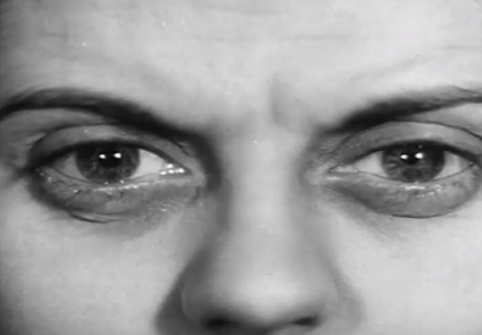 Ako ste željeli nositi kontaktne leće u 20. vijeku, morali ste uraditi ovo.. (VIDEO)