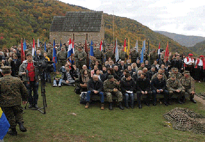 Pohod na Bobovac i molitva za domovinu