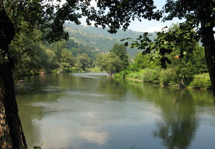 Bosna (river)