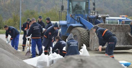 Bosanska Otoka: U toku uklanjanje bombe od 248 kilograma