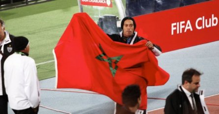 Nećete vjerovati dok ne vidite: Badr Hari u vrhu napada sa Ronaldinhom