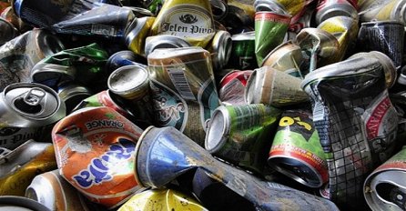 Cijeli život je skupljao limenke, ali nikome nije bilo jasno zašto, sve dok nije umro (FOTO)