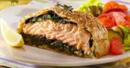 RAPSODIJA OKUSA: Lisnata rolada s lososom 