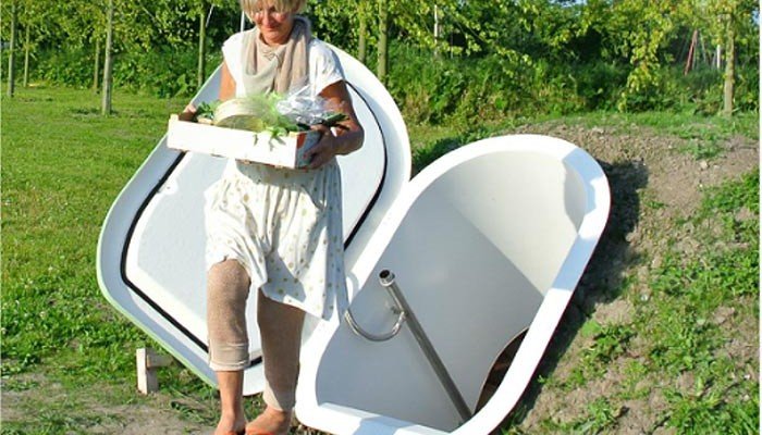 ground-fridge6-700x400