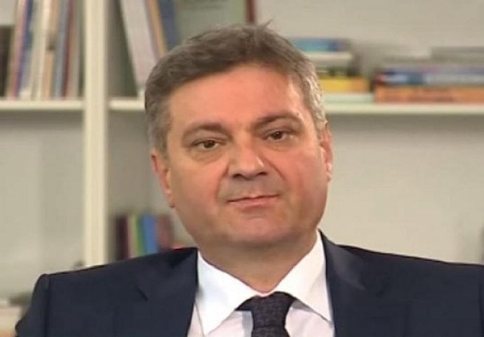 Denis Zvizdić: Aleksandar Vučić će u Sarajevu biti dočekan uz sve počasti