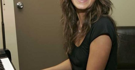  LJEPOTICE BEZ ZUBA: Holivudske zvijezde izgledaju perfektno, ali pogledajte kako bi izgledale bez zuba!