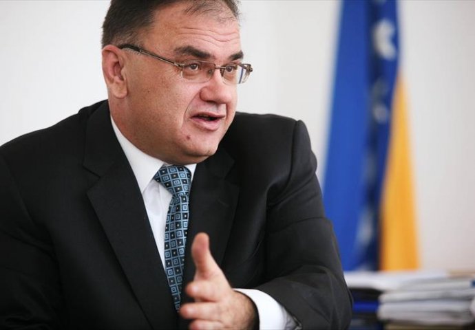 Ivanić za krizu u zemlji optužio odnose Bošnjaka i Hrvata unutar FBiH