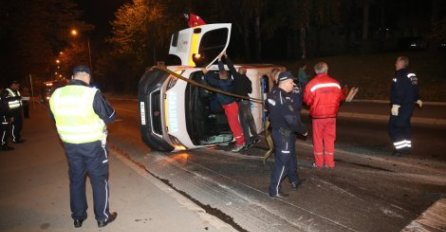 Prevrnulo se vozilo Hitne pomoći u Beogradu, povrijeđeno petoro ljudi