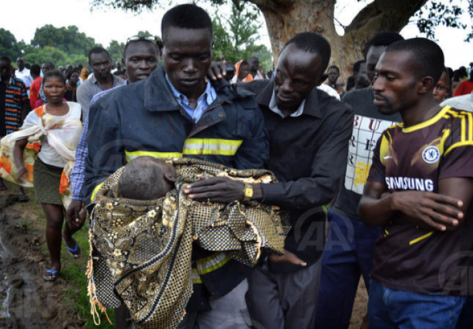 Prve potresne fotografije  pada aviona u Južnom Sudanu