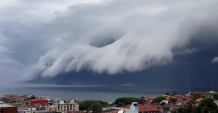 (VIDEO) Spektakl na nebu iznad Sydneya prije velike oluje naprosto će vas oduševiti 