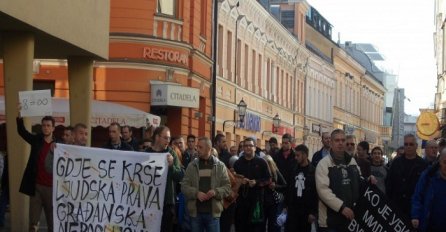 Protestna šetnja u Banjoj Luci na osmu godišnjicu neriješenog ubistva Milana Vukelića