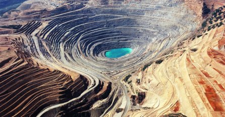 Kada se priroda poigra nastaju zastrašujući prizori, pogledajte najstrašnije rupe na svijetu