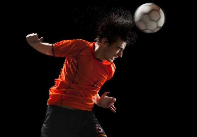 Amerikanci uništavaju fudbal: Zabranili djeci da igraju glavom!