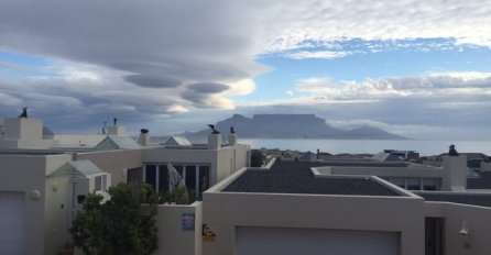 Nismo sami: Stanovnici u panici posmatrali neobičnu pojavu na nebu