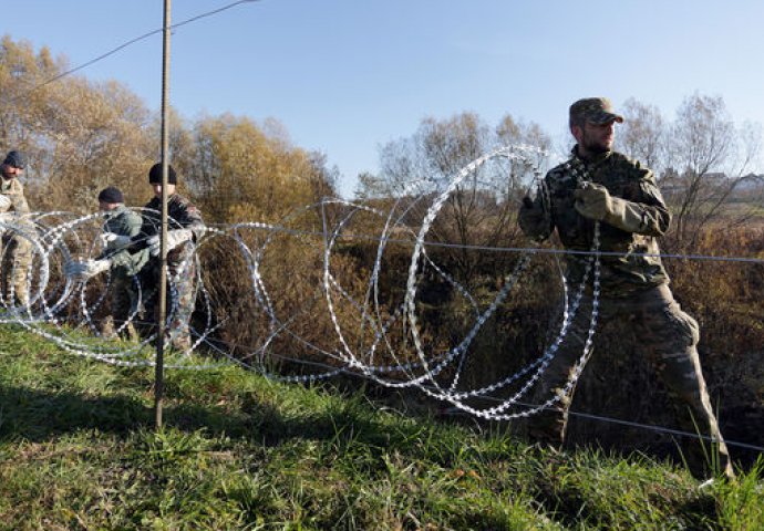 Hrvatski specijalci se povukli sa granice, Slovenci će pomjeriti ogradu