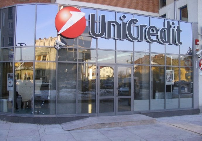 UniCredit ukida 18.200 radnih mjesta i zatvara 800 filijala