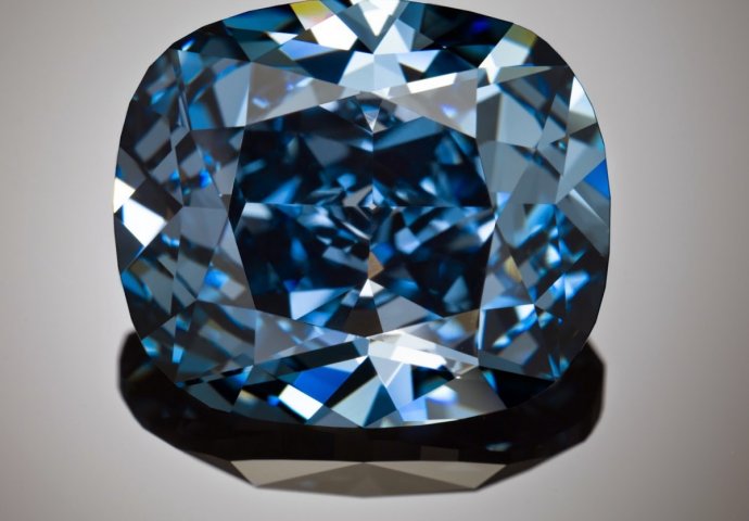 Ovo je dijamant koji je prodat za rekordnih 48,5 miliona dolara