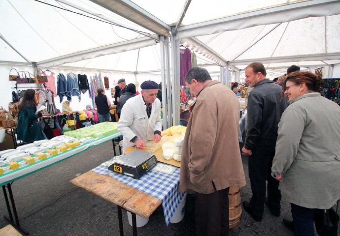 Peti sajam organske proizvodnje u Zenici: Blizu 250 izlagača nudi zdrave i kvalitetne domaće proizvode