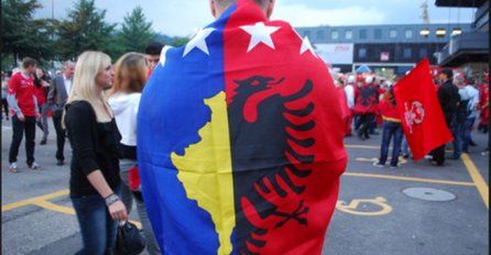 Svi očekuju spektakl "bratskog meča" Kosovo-Albanija