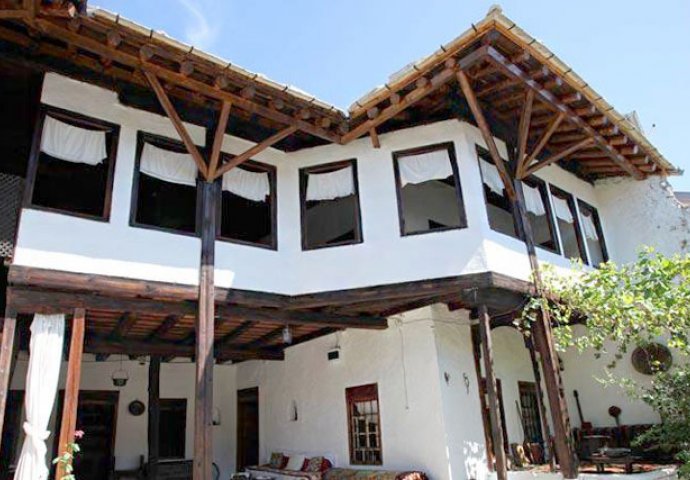 Kajtaz House, Mostar