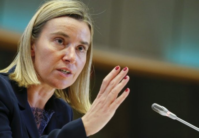 Mogherini osudila incidente u kosovskoj skupštini