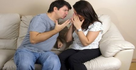 "Muž prepun sebe, narcis neviđeni i egoista"