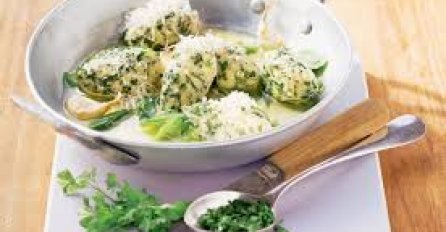 Valjušci sa špinatom