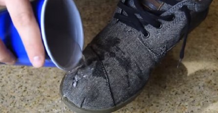 Uz ovaj genijalan trik cipele vam više nikada neće propustiti vodu (VIDEO) 