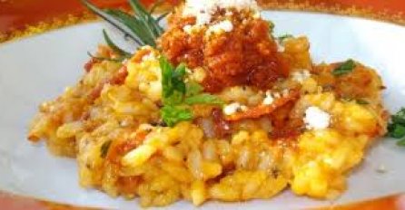  Rižoto sa sušenim rajčicama 