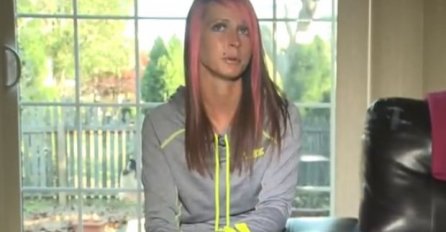 Nosila je gumicu za kosu oko zgloba ruke i zamalo umrla (VIDEO)
