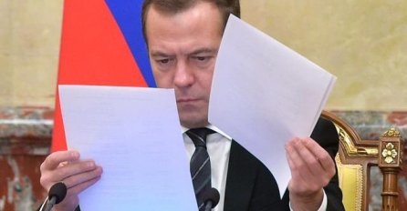 Medvedev stavio tačku na Turski tok?! 