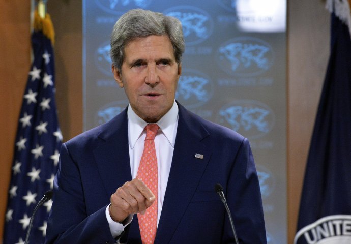  Državni sekretar SAD-a John Kerry doputovao na Kosovo