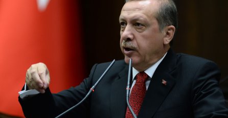 Erdogan odgovora Rusiji: Niko nema pravo da kleveće Tursku da kupuje naftu od Islamske države