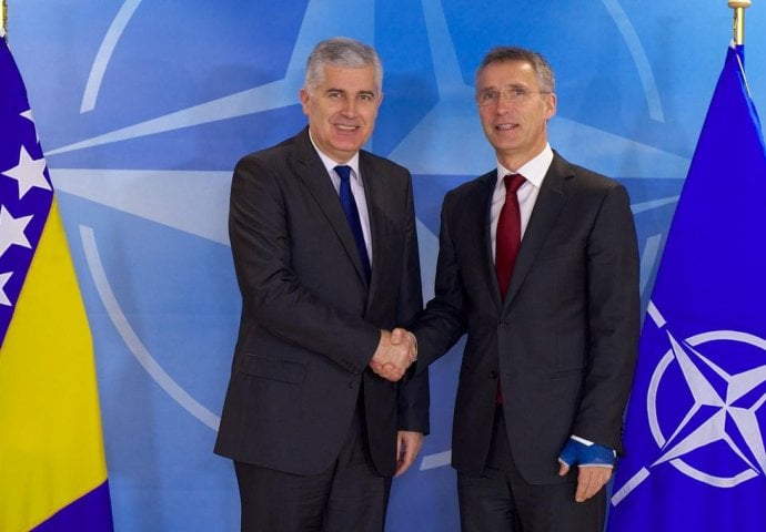 Stoltenberg izrazio nadu da će na Samitu 2016 BiH biti trasiran put ka članstvu u NATO