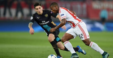 Rapsodija Girouda u Grčkoj: Arsenal se pridružio Bayernu u osmini finala